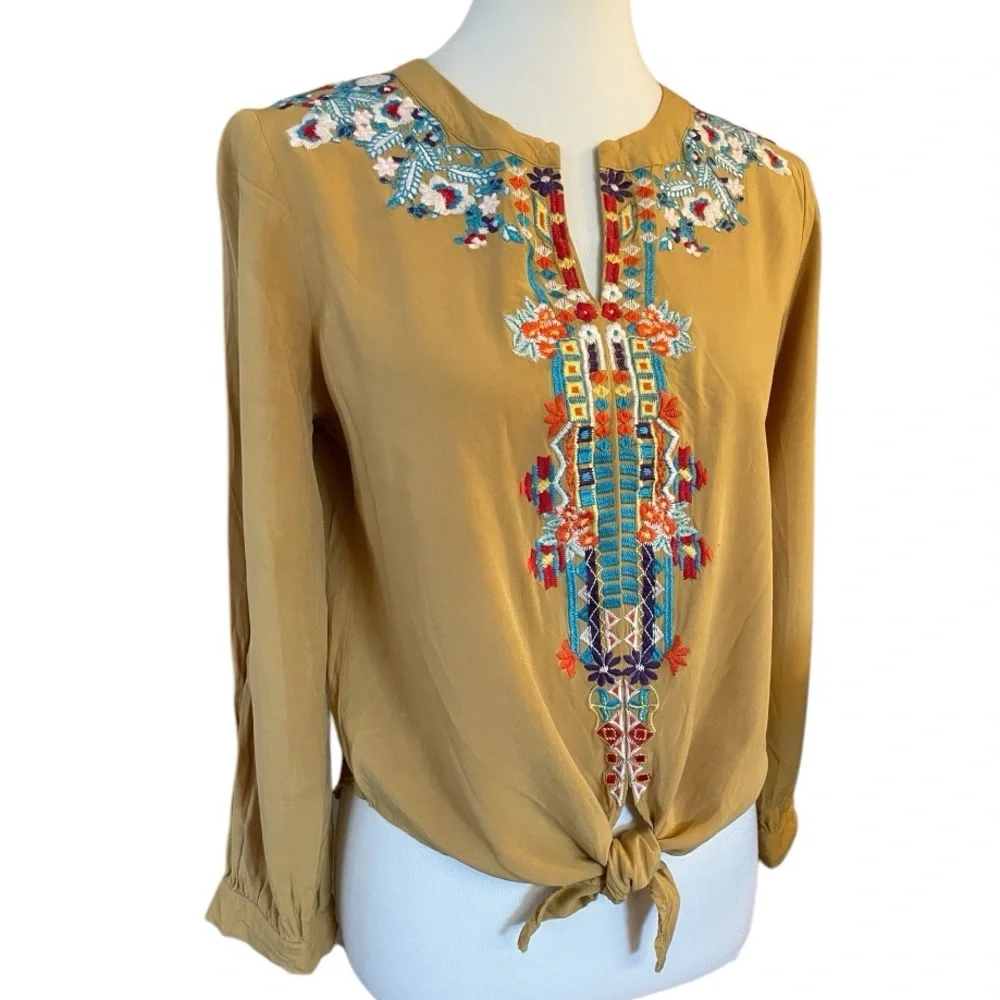 Bohemian Anthropologie Embroidered Top